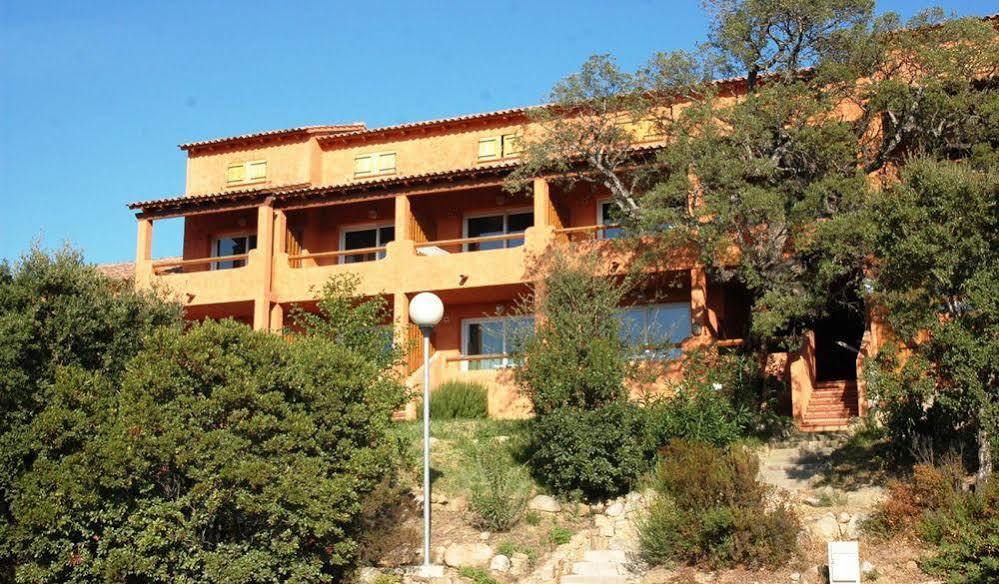 Complesso Residenziale Marina Di Pinarello Aparthotel Pinarellu  Exterior photo